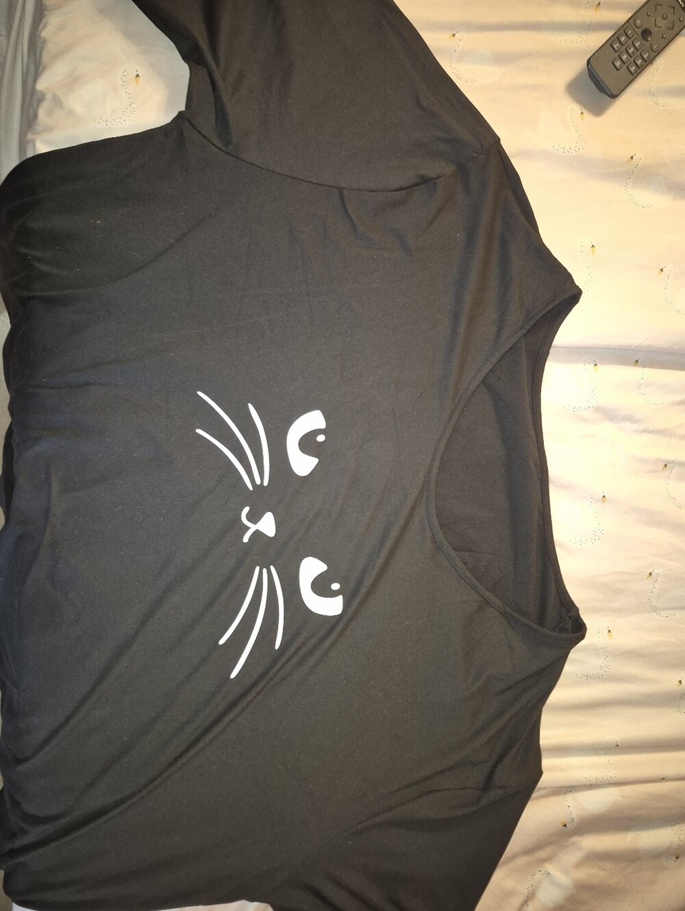 Black Cat Face Pet-Themed Tee - Unbranded